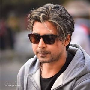 Meet your Posher, Ashraf